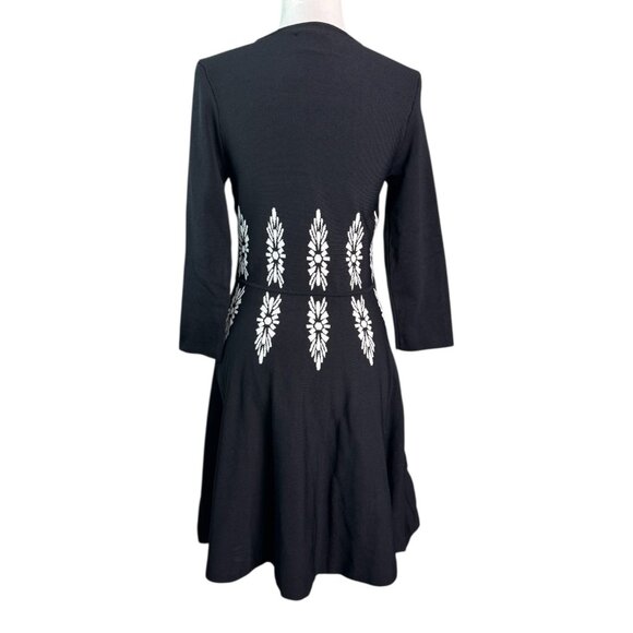 Eliza J Fit and Flare Black & White Sweater Dress Geometric Print on Waist Size - Picture 8 of 8